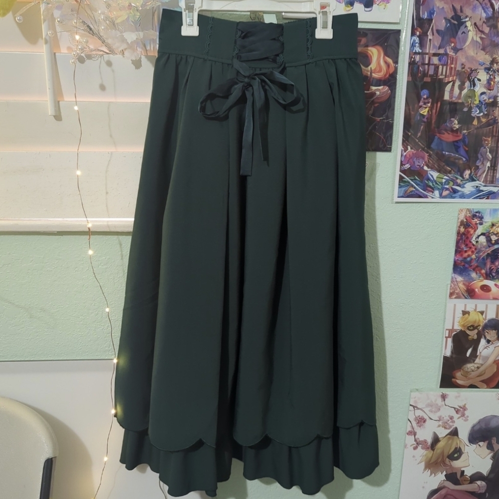 Axes Femme Scalloped Skirt